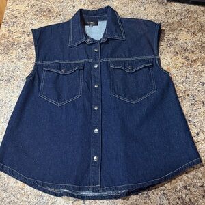 Denim Sleeveless Button-Up Vest